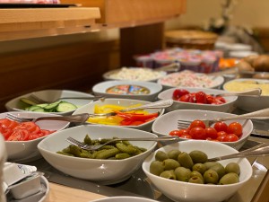 Hotel-Lobmeyer-Roding Fruehstuecksbuffet-2